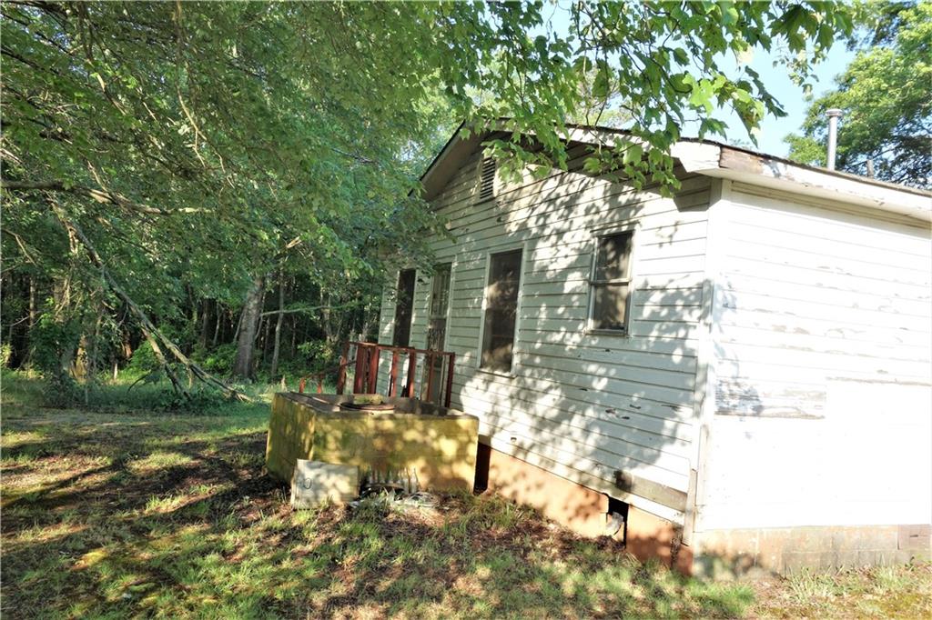 4554 Springs Road Conover, NC 28613 - Photo 4 of 15 Gallery Image 4