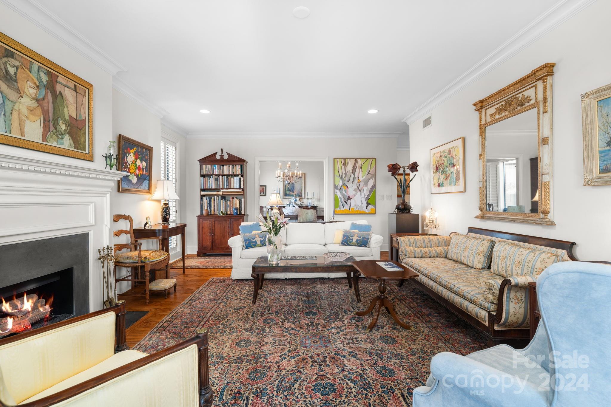 872 Cherokee Road Charlotte, NC 28207 - Photo 1 of 36 Gallery Image 1