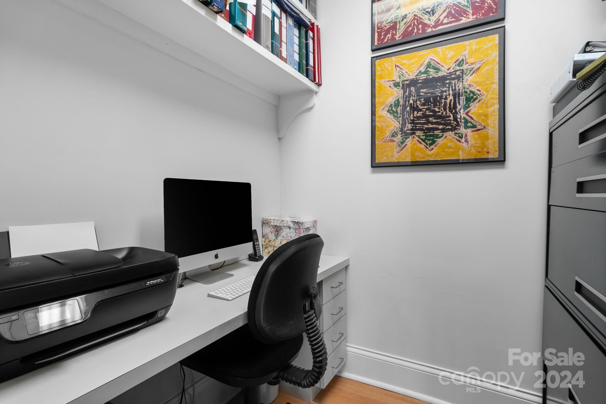 872 Cherokee Road Charlotte, NC 28207 - Photo 23 of 36 Gallery Image 23