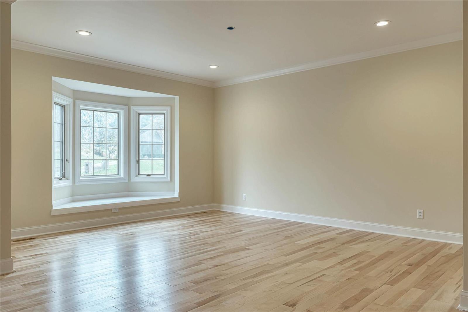 2235 Barnbridge Road Town and Country, MO 63131 - Photo 6 of 70 Gallery Image 6