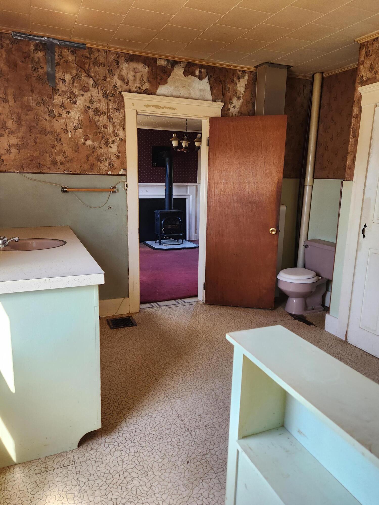 141 Gross Point Road Orland, ME 04472 - Photo 15 of 67