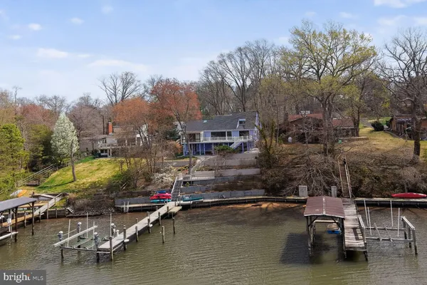 $1,200,000 | 1526 Park Lane, Pasadena, MD 21122