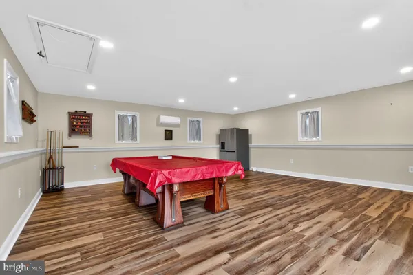 $1,200,000 | 1526 Park Lane, Pasadena, MD 21122