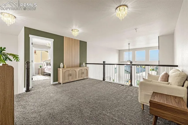 a view of livingroom with furniture