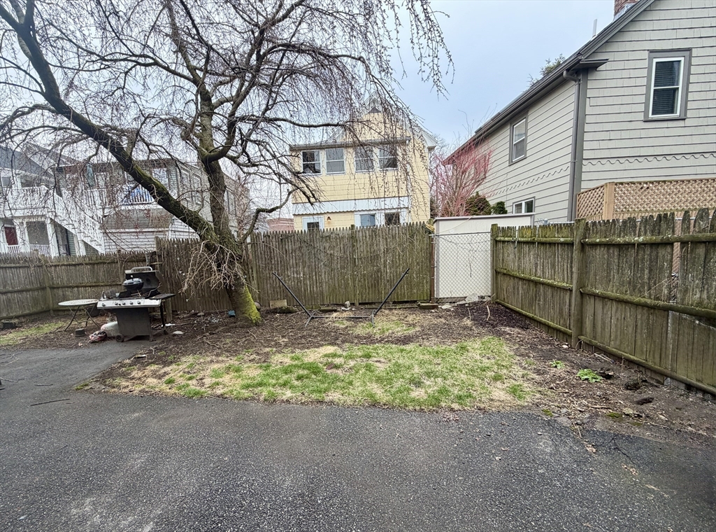 12 Charles E Ryan Road Somerville, MA 02145 - Photo 11 of 12