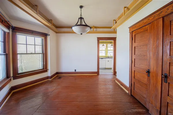 $275,000 | 1301 O Street, Bedford, IN 47421