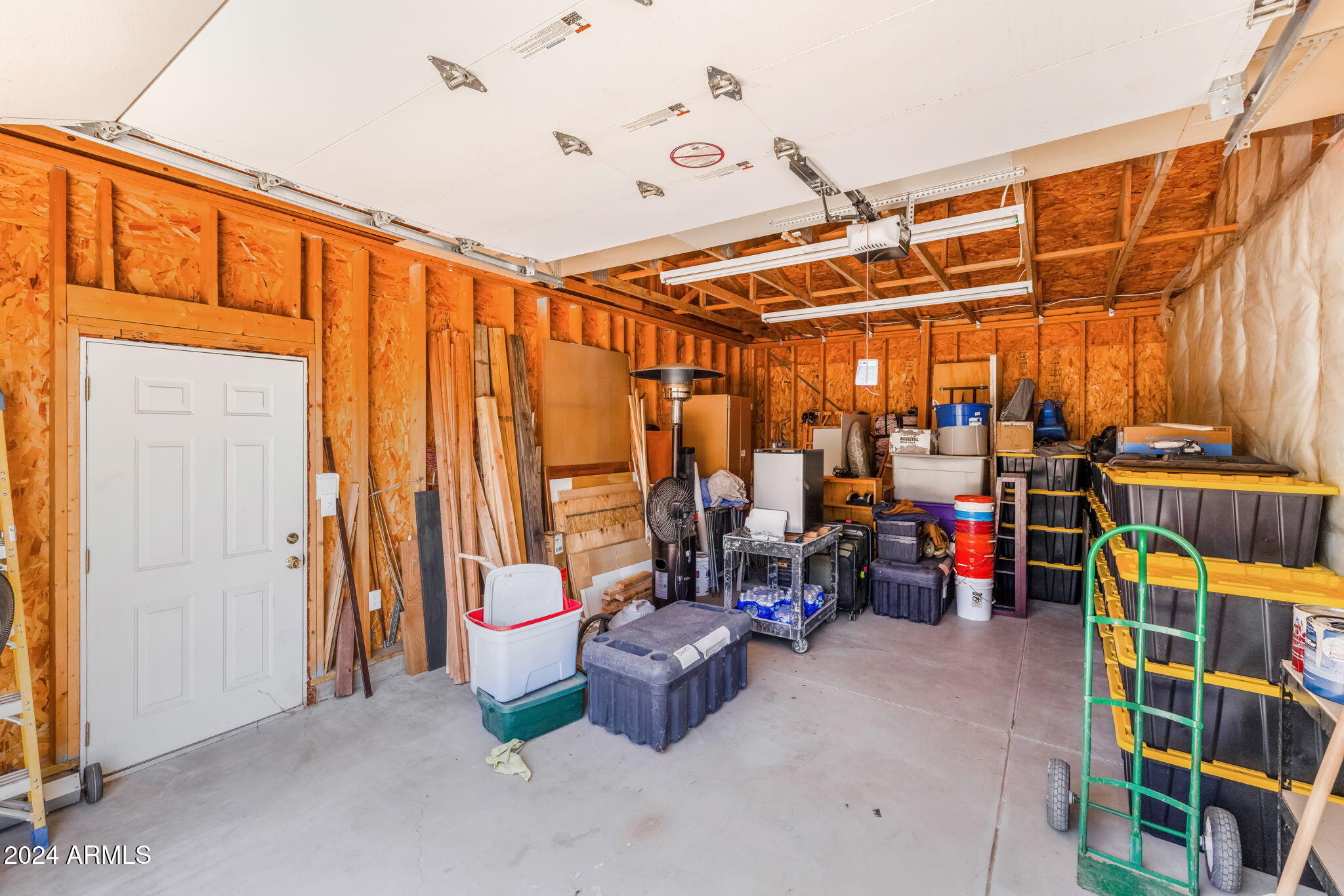 2180 South Winchester Road Apache Junction, AZ 85119 - Photo 46 of 62 GARAGE