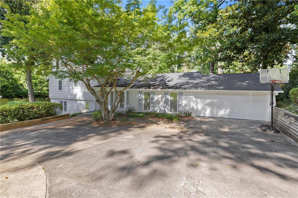 4820 Powers Ferry Road Northwest Atlanta, GA 30327 - Photo 2 of 42