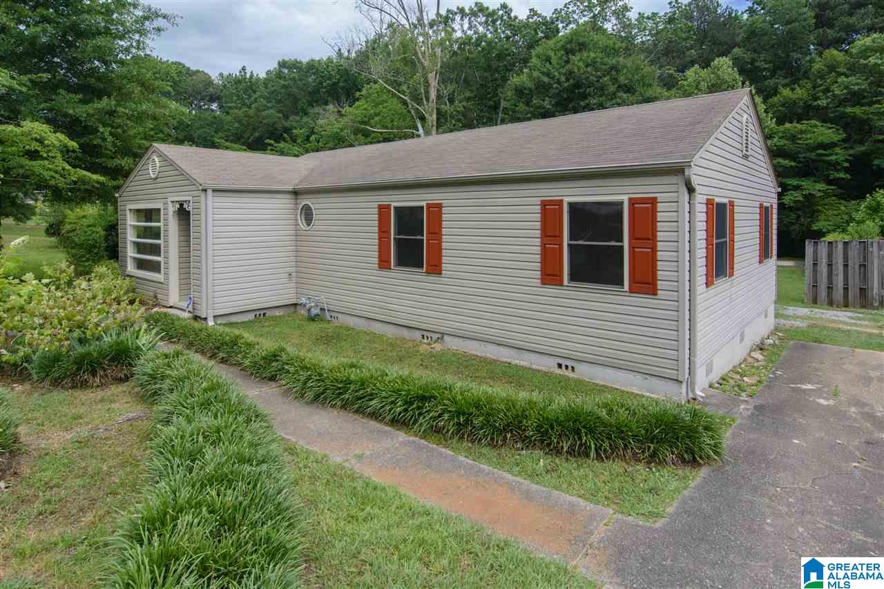 1409 Cresthill Road Birmingham, AL 35213 - Photo 1 of 26