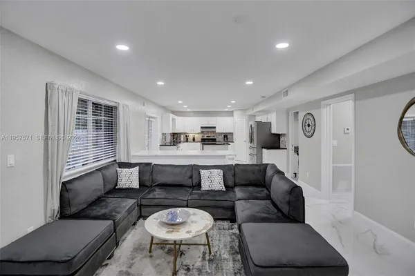 $1,075,000 | 466 Northeast 8th Avenue, Deerfield Beach, FL 33441