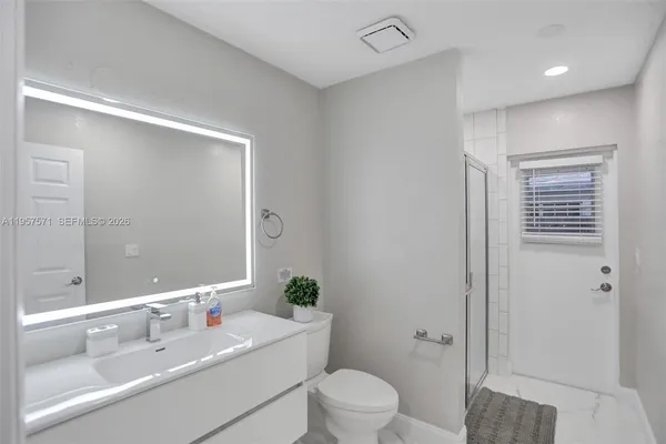 $1,075,000 | 466 Northeast 8th Avenue, Deerfield Beach, FL 33441