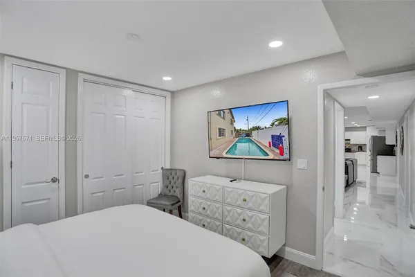 $1,075,000 | 466 Northeast 8th Avenue, Deerfield Beach, FL 33441