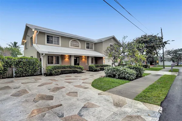 $1,075,000 | 466 Northeast 8th Avenue, Deerfield Beach, FL 33441