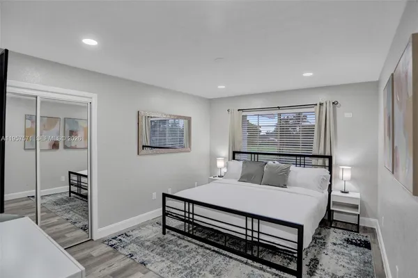 $1,075,000 | 466 Northeast 8th Avenue, Deerfield Beach, FL 33441