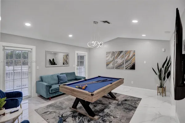 $1,075,000 | 466 Northeast 8th Avenue, Deerfield Beach, FL 33441