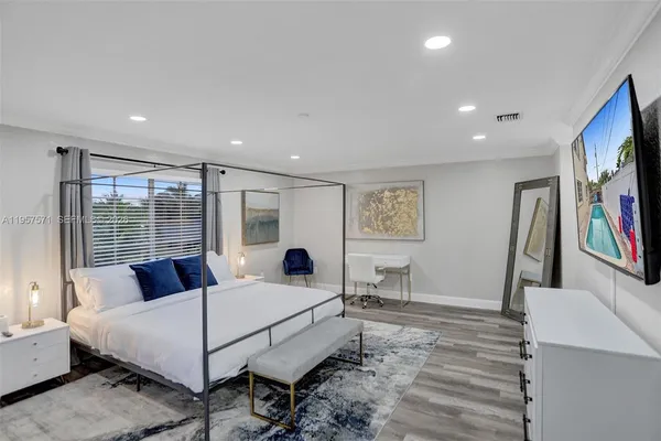 $1,075,000 | 466 Northeast 8th Avenue, Deerfield Beach, FL 33441