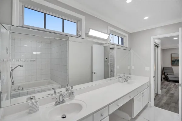 $1,075,000 | 466 Northeast 8th Avenue, Deerfield Beach, FL 33441