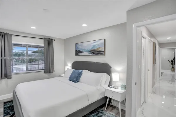 $1,075,000 | 466 Northeast 8th Avenue, Deerfield Beach, FL 33441