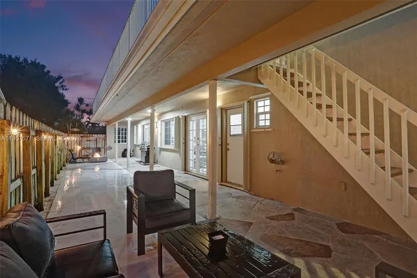 $1,075,000 | 466 Northeast 8th Avenue, Deerfield Beach, FL 33441