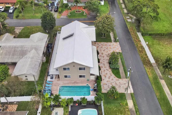 $1,075,000 | 466 Northeast 8th Avenue, Deerfield Beach, FL 33441