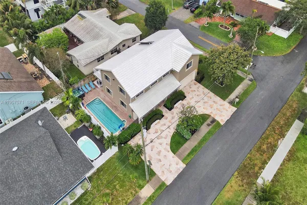 $1,075,000 | 466 Northeast 8th Avenue, Deerfield Beach, FL 33441