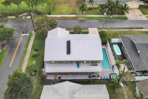 $1,075,000 | 466 Northeast 8th Avenue, Deerfield Beach, FL 33441