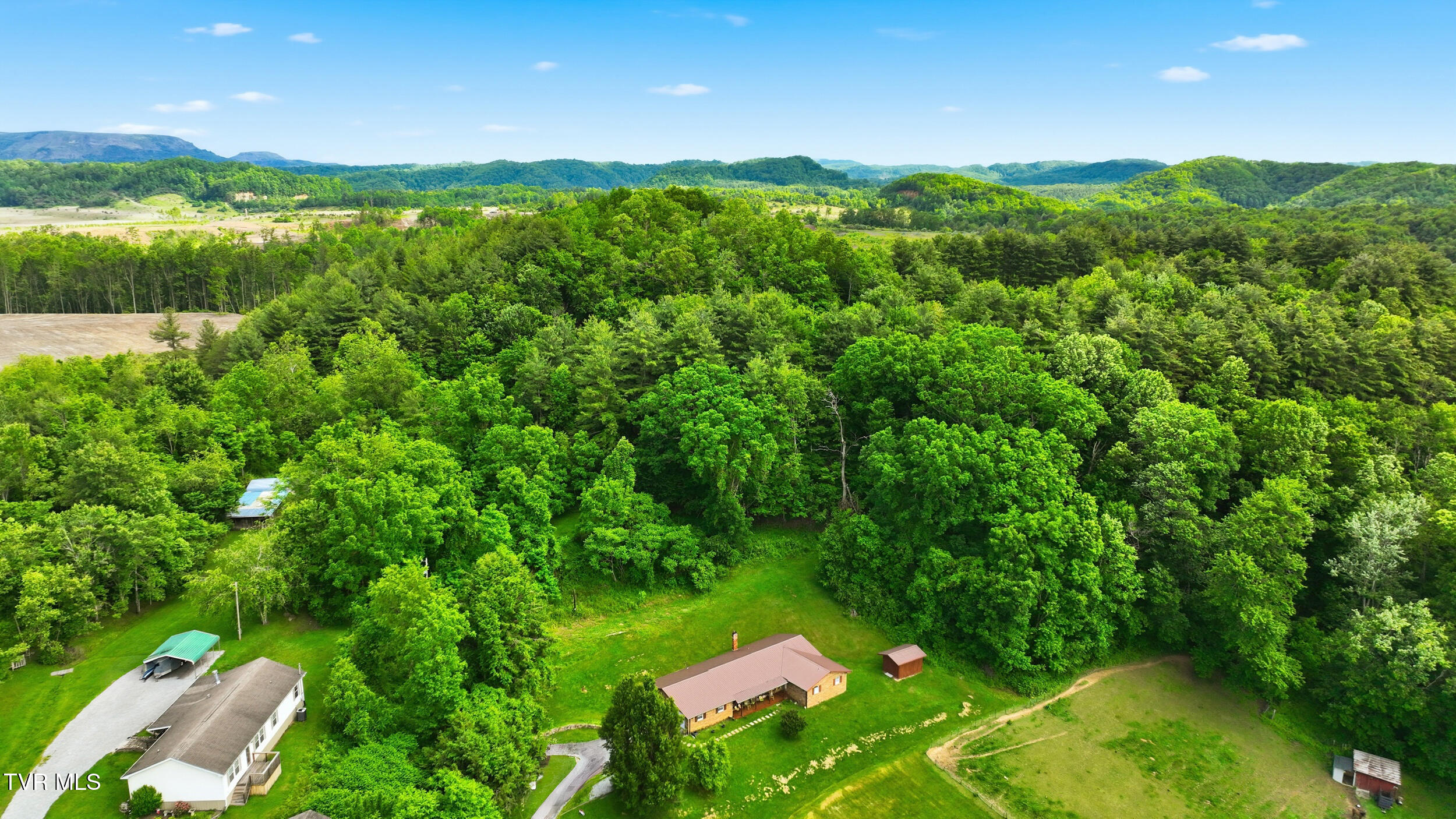 5461 Thackers Branch Road Norton, VA 24273 - Photo 40 of 42 39_5461 thackers branch rd-5