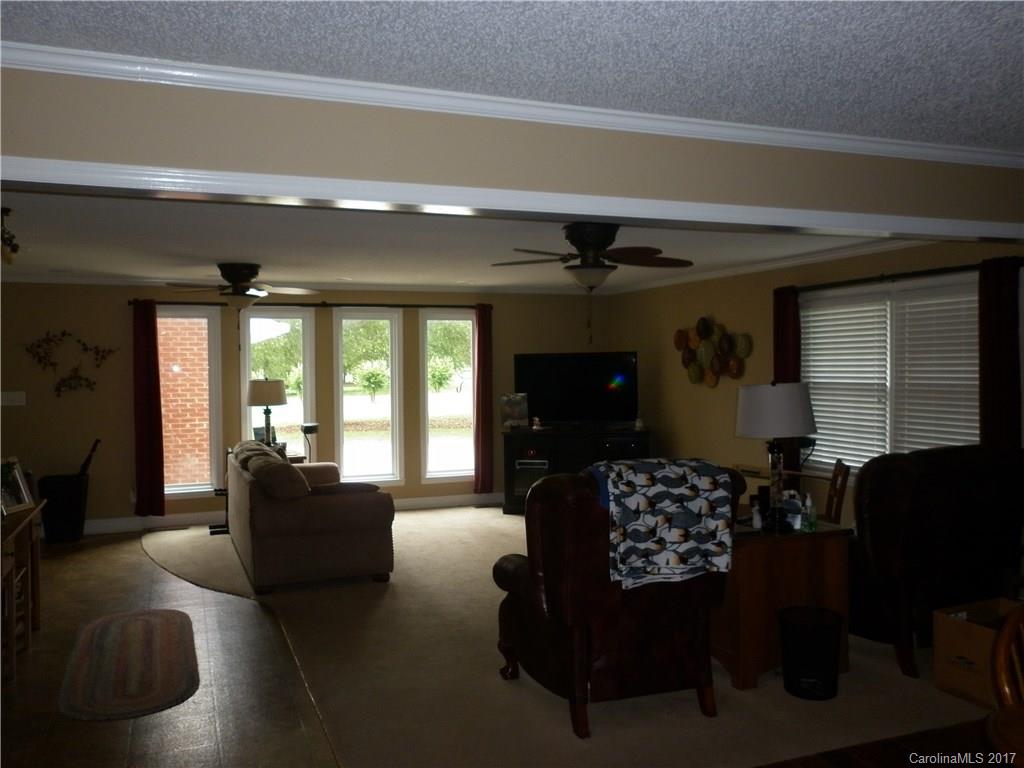 3106 Potter Road Waxhaw, NC 28173 - Photo 4 of 17 Gallery Image 4