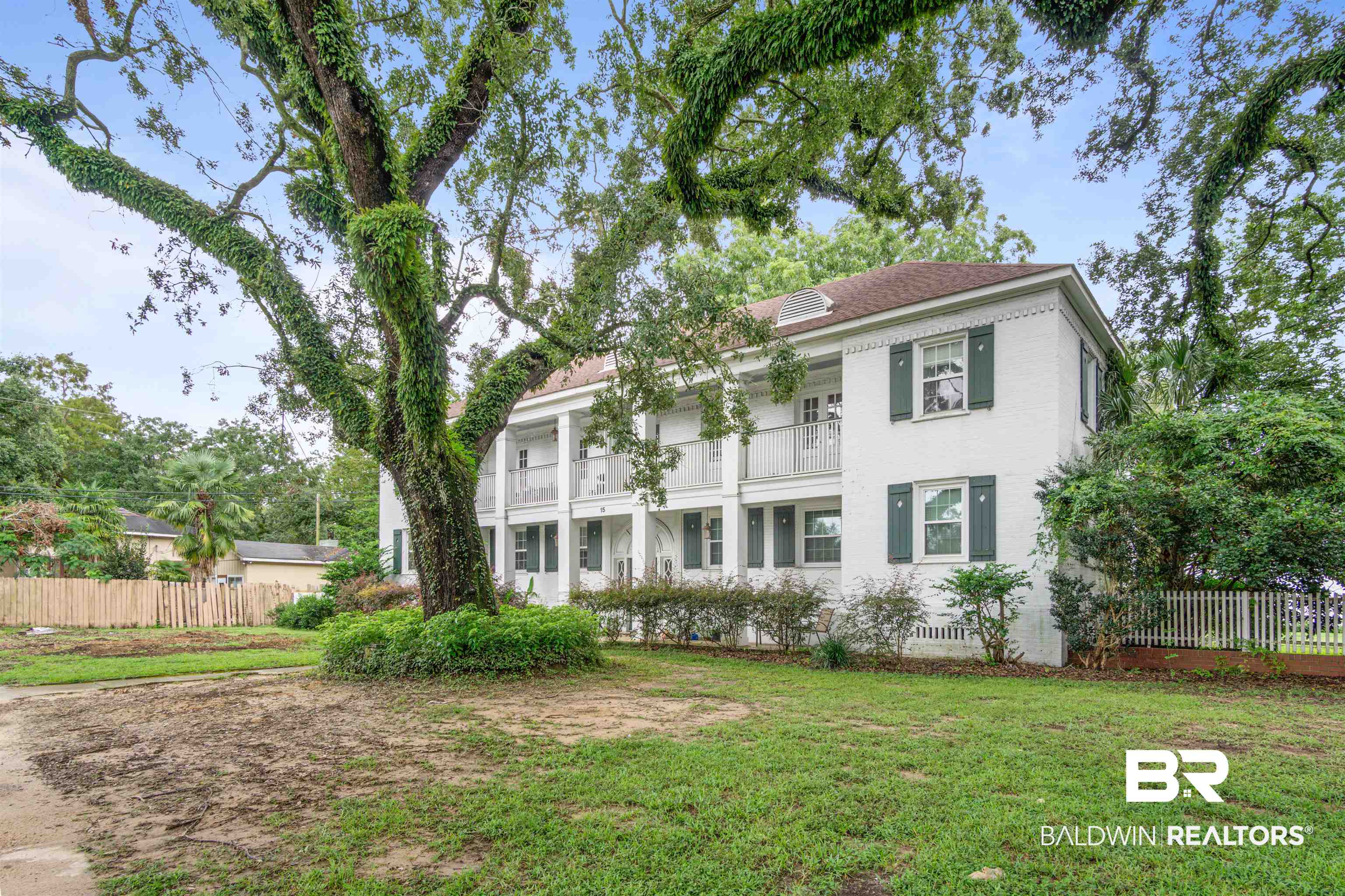 214 Upham Street, Unit 15B Mobile, AL 36607 - Photo 1 of 20