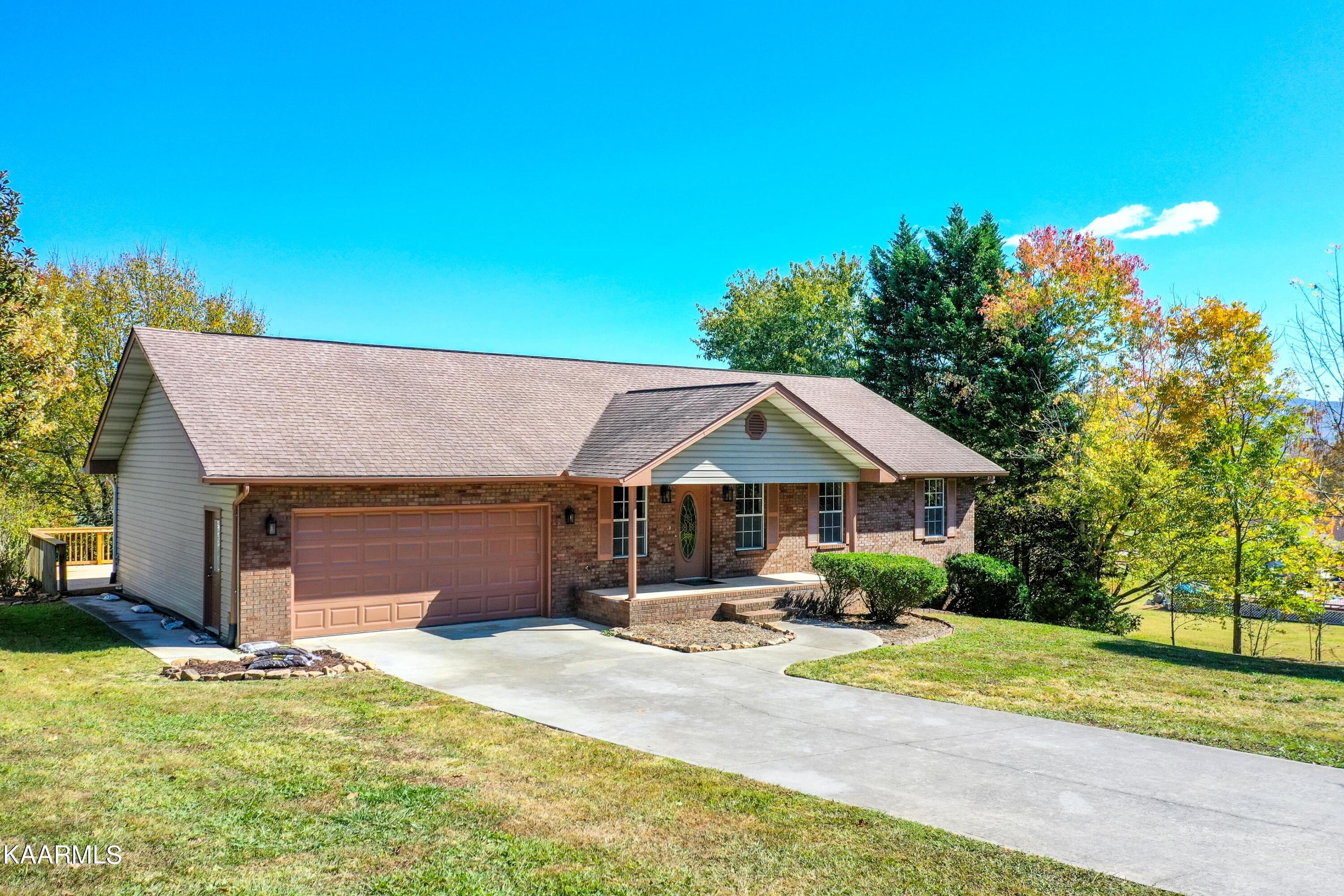 230 Carr Road Seymour, TN 37865 - Photo 2 of 34 DSC_8919-1