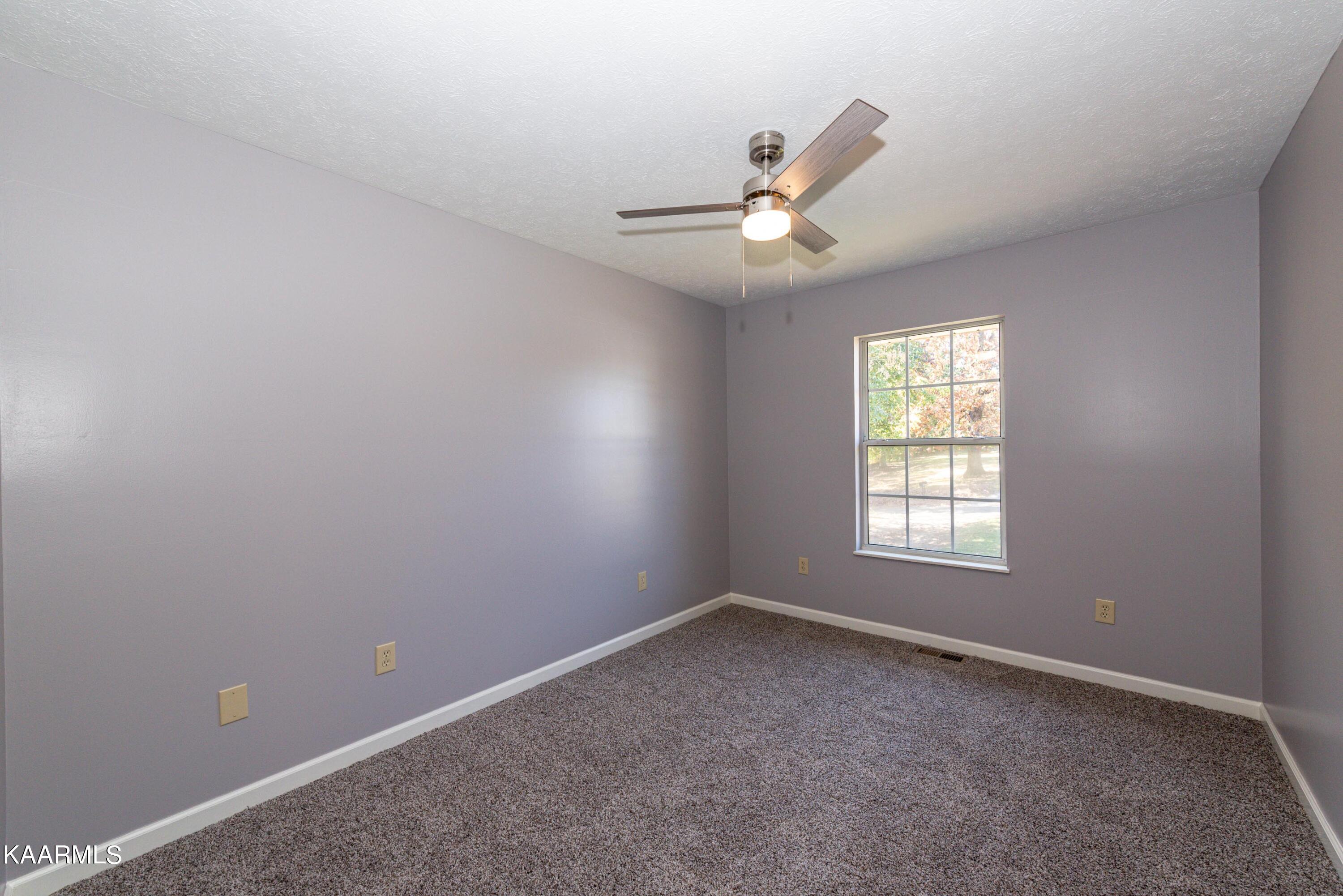 230 Carr Road Seymour, TN 37865 - Photo 22 of 34 DSC_5251