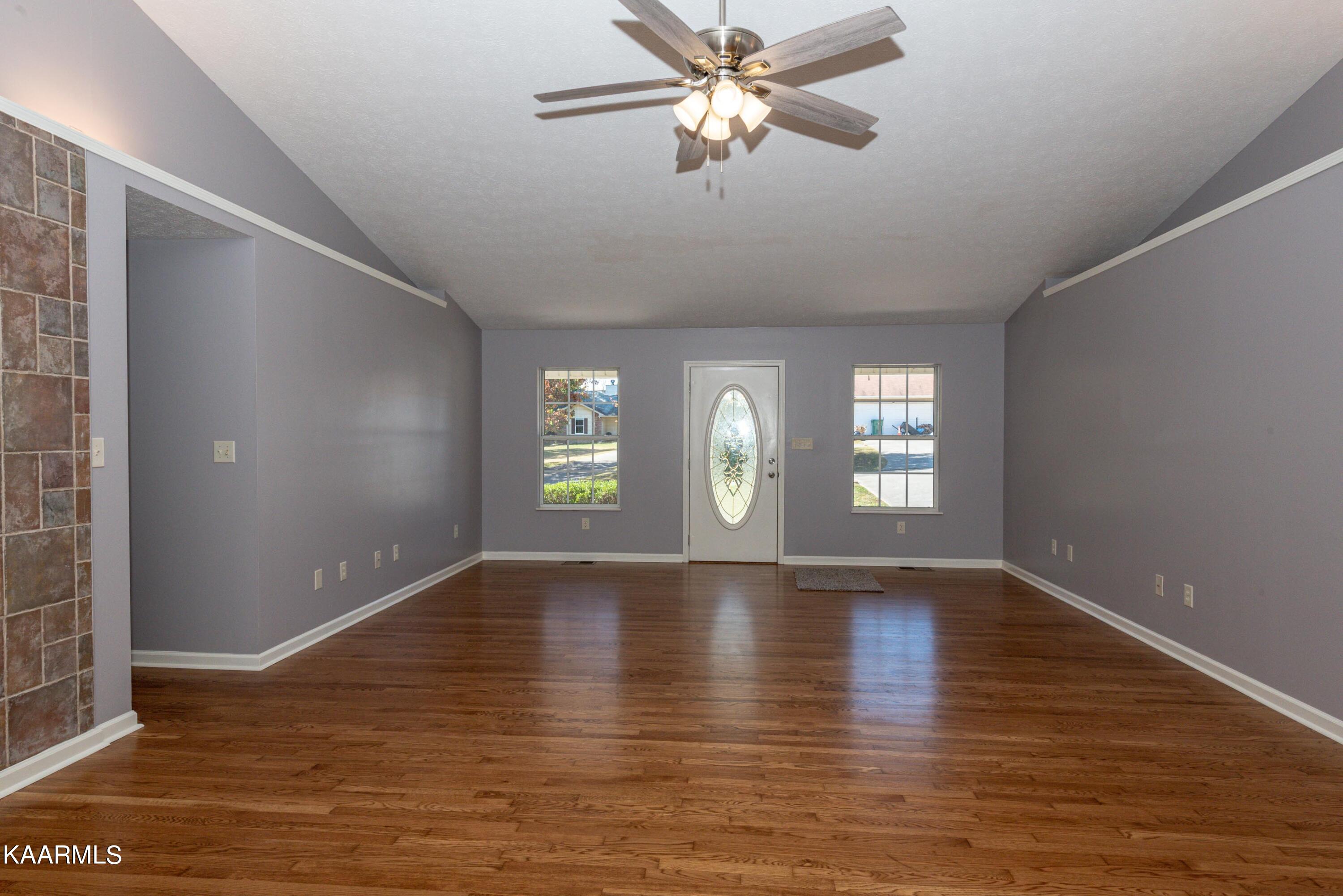 230 Carr Road Seymour, TN 37865 - Photo 8 of 34 DSC_5226