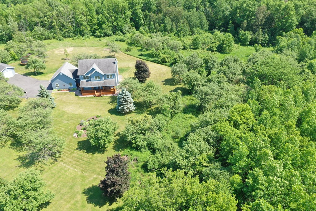 603 Brand Hollow Road Peru, NY 12972 - Photo 7 of 71 Gallery Image 7