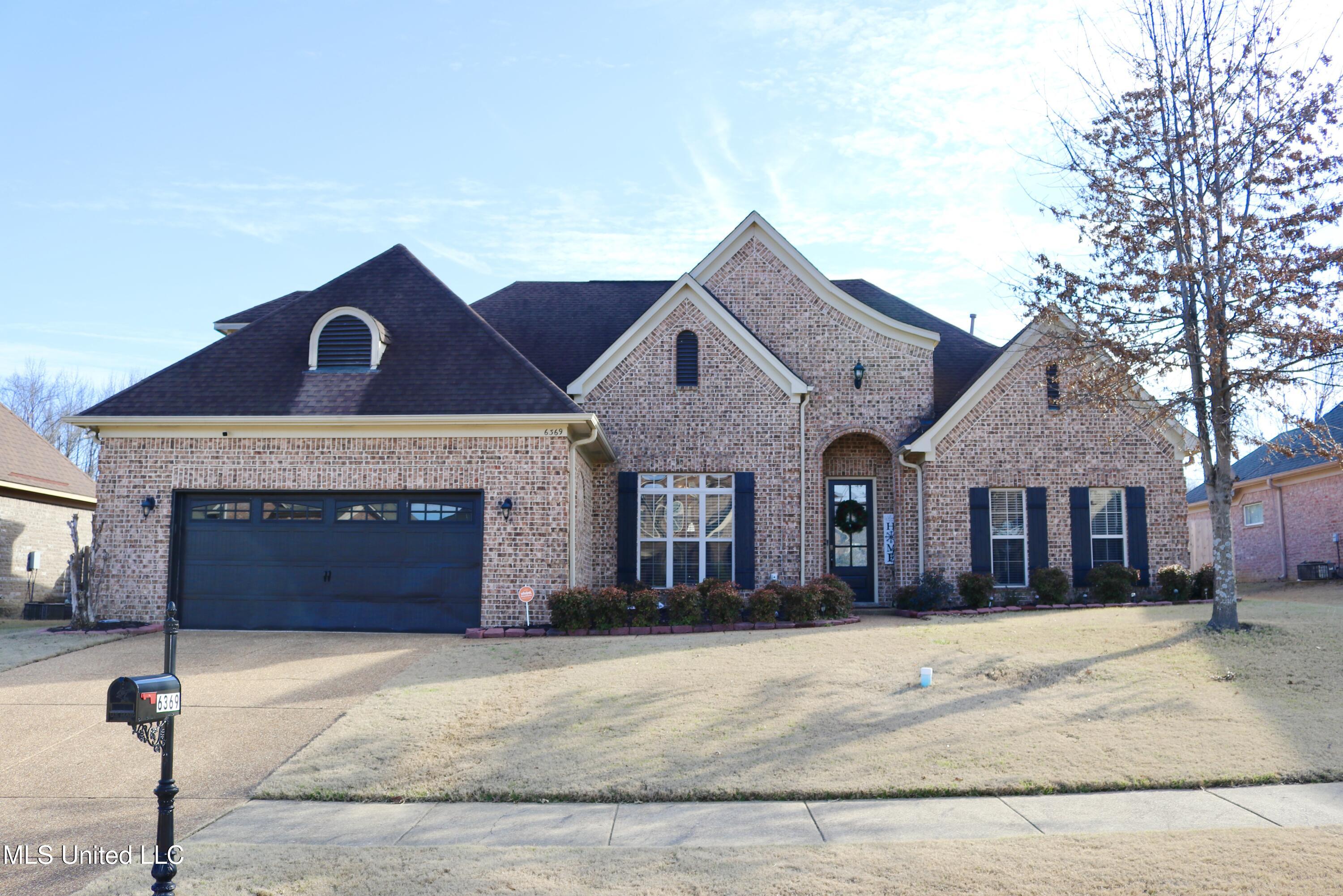 6369 Coleman Road Olive Branch, MS 38654 - Photo 2 of 22 IMG_2708