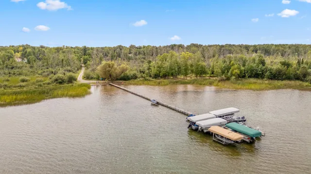 $419,900 | 17661 Browns Lane, Brainerd, MN 56401