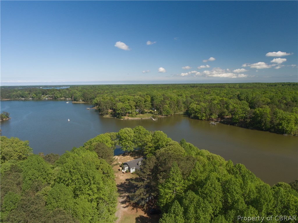 8278 Hell Neck Road Gloucester, VA 23061 - Photo 4 of 24 Gallery Image 4