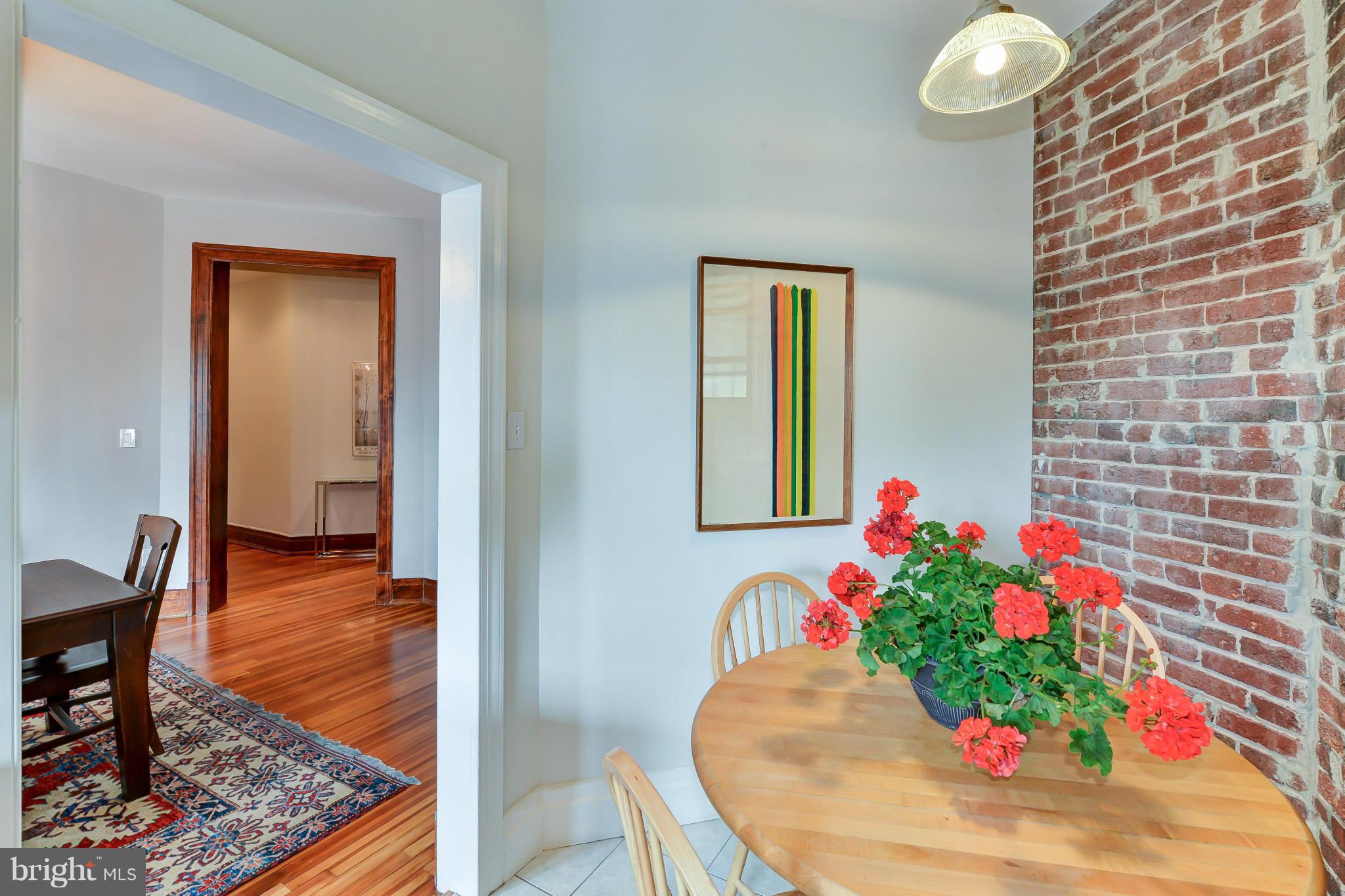 2852 Ontario Road Northwest, Unit 22 Washington, DC 20009 - Photo 13 of 30 a view of a interior of the house