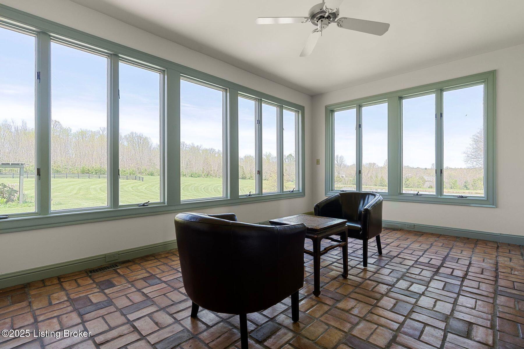 2064 Long Run Road Louisville, KY 40245 - Photo 24 of 50 photo_online_024