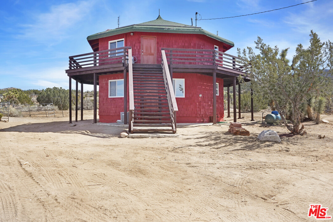 1979 Vista Road Pinon Hills, CA 92372 - Photo 1 of 14