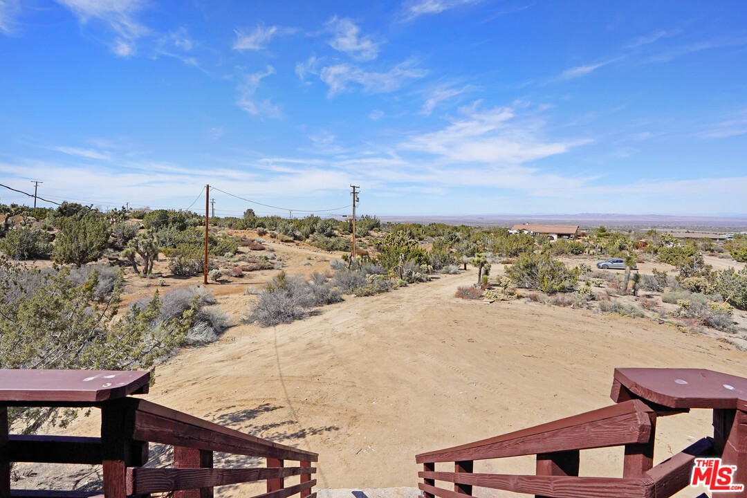 1979 Vista Road Pinon Hills, CA 92372 - Photo 2 of 14