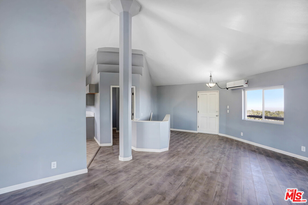 1979 Vista Road Pinon Hills, CA 92372 - Photo 6 of 14
