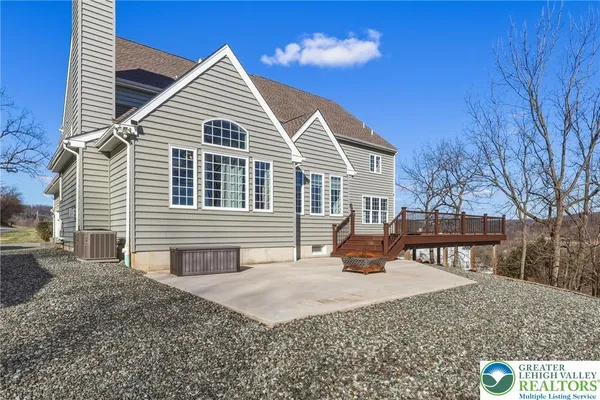 $965,000 | 6520 Granville Road, Zionsville, PA 18092