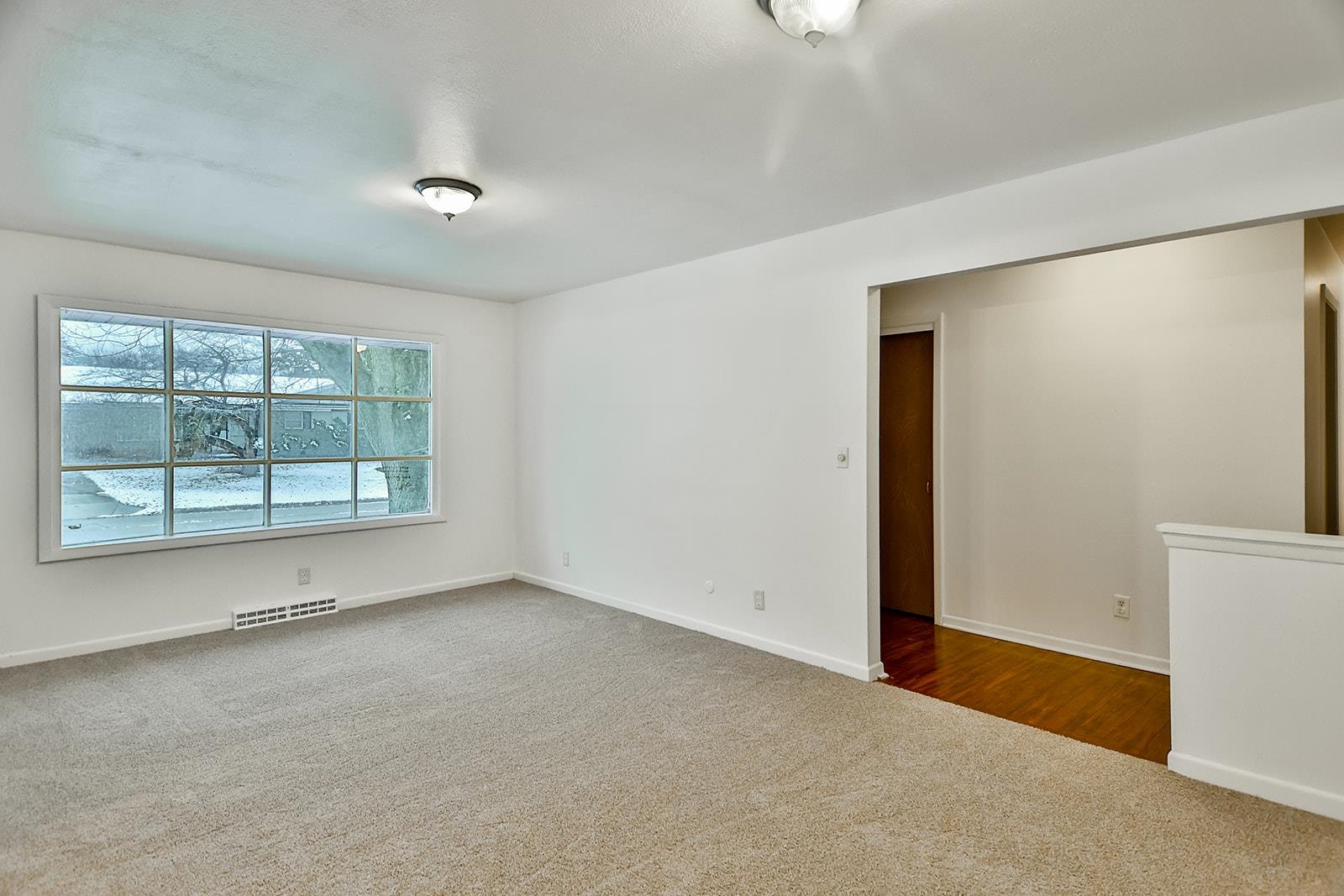 5255 Welsh Road Rockford, IL 61107 - Photo 14 of 24 an empty room with windows and view of an empty room