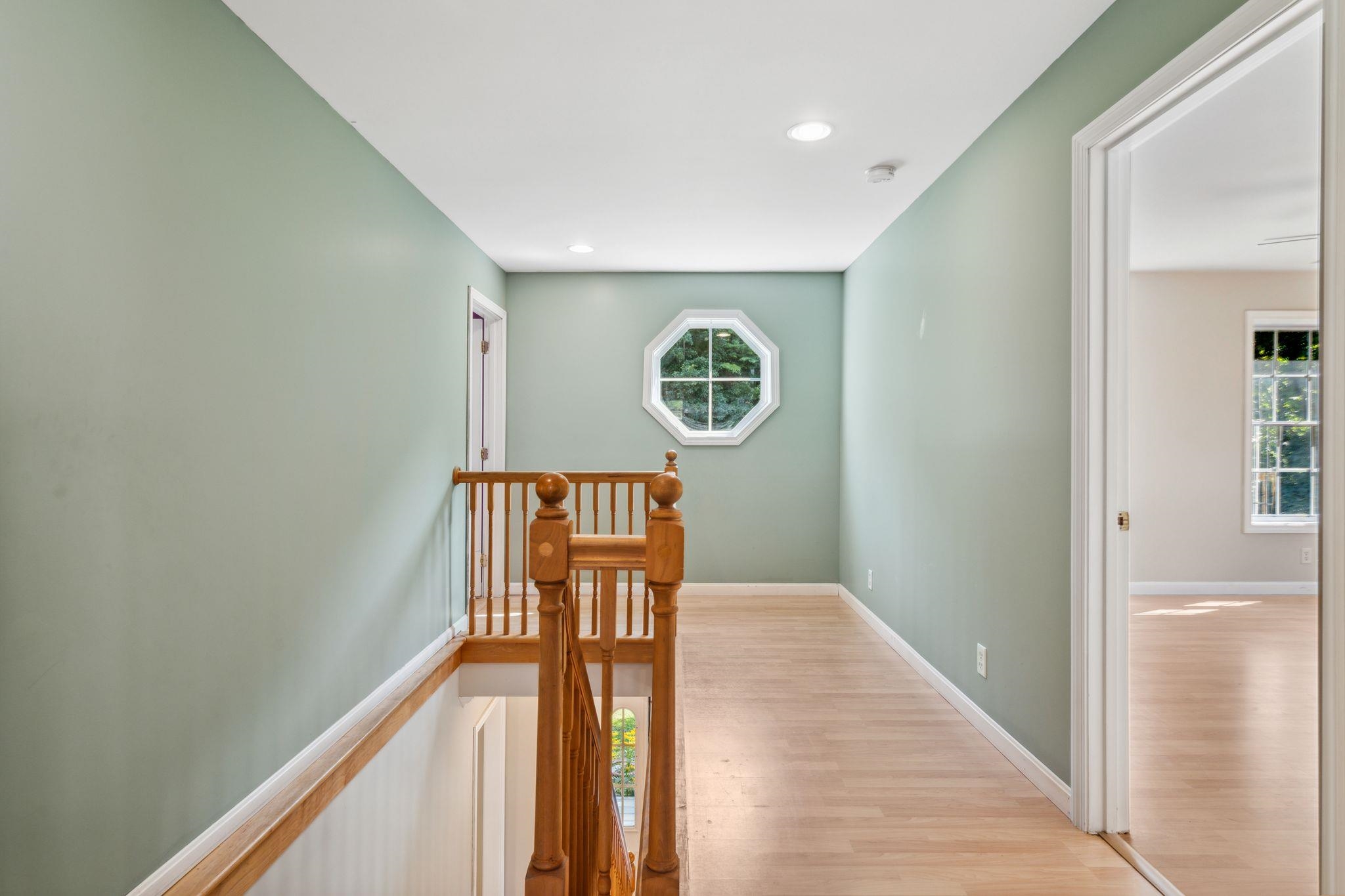 1 Riverside Lane Royalton, VT 05068 - Photo 17 of 40