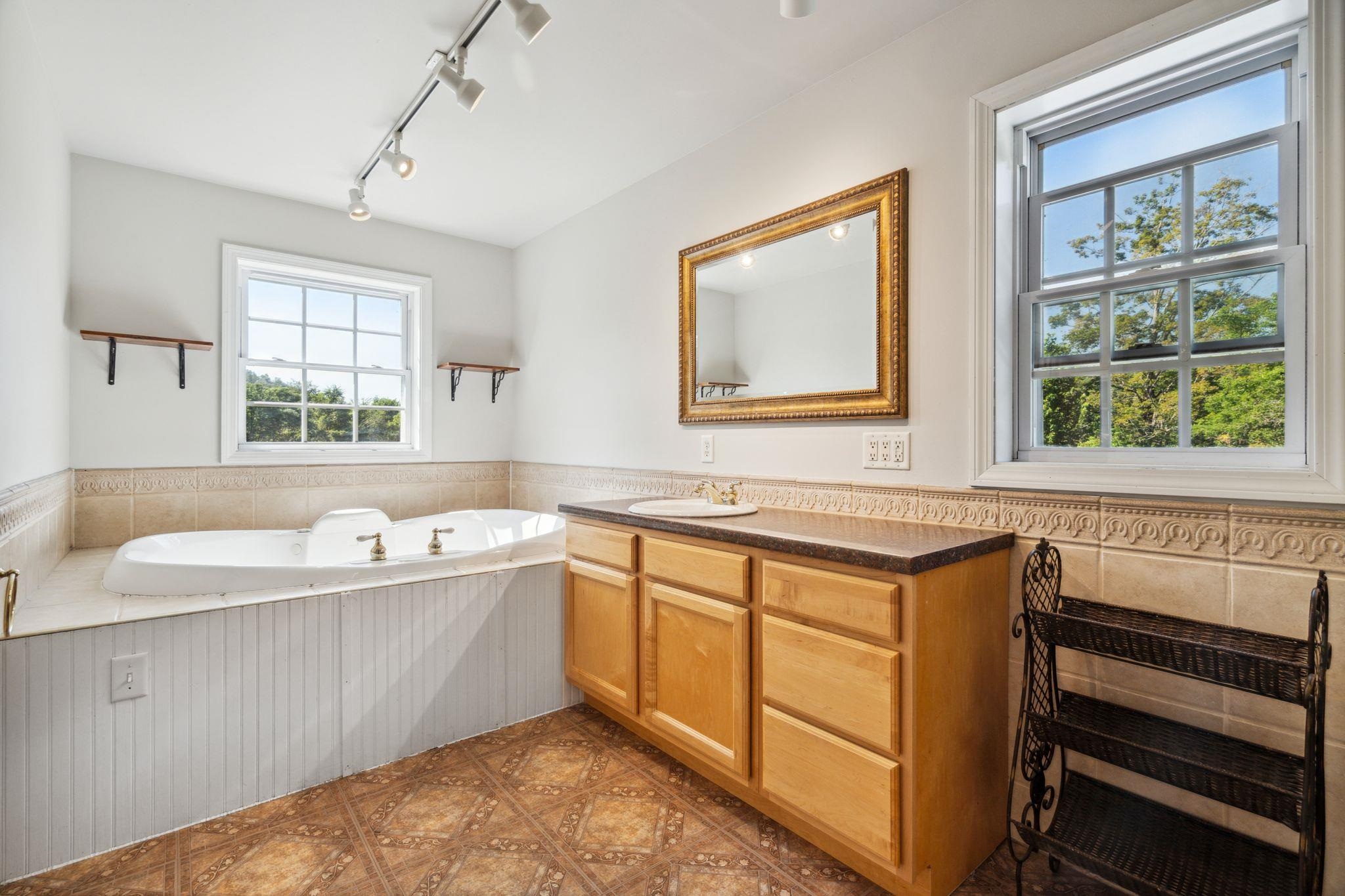 1 Riverside Lane Royalton, VT 05068 - Photo 22 of 40