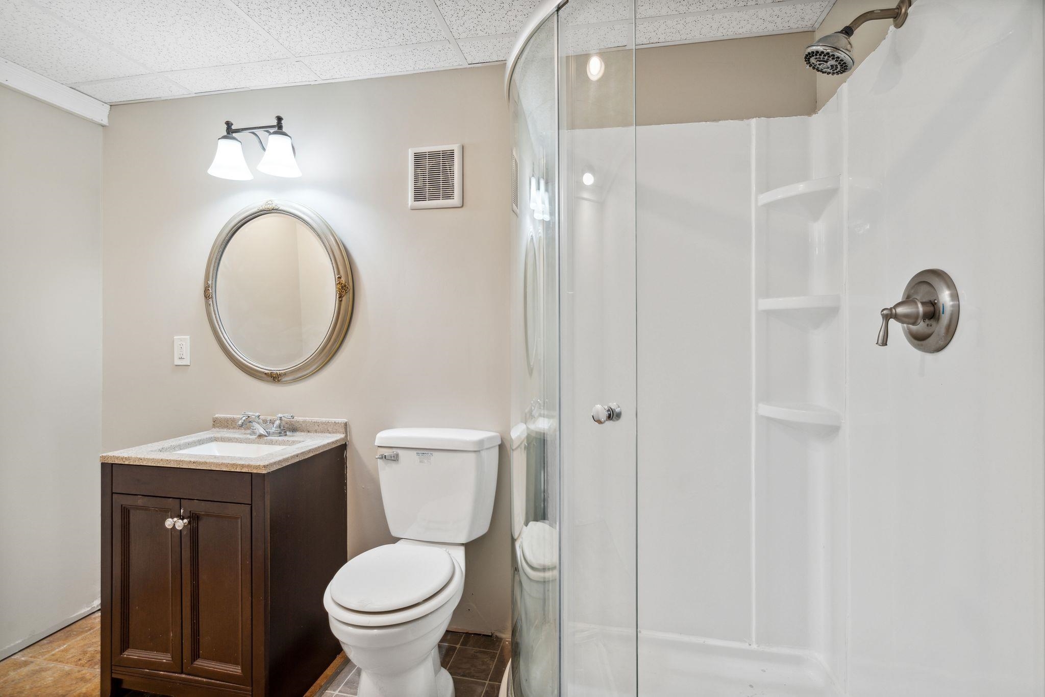 1 Riverside Lane Royalton, VT 05068 - Photo 29 of 40