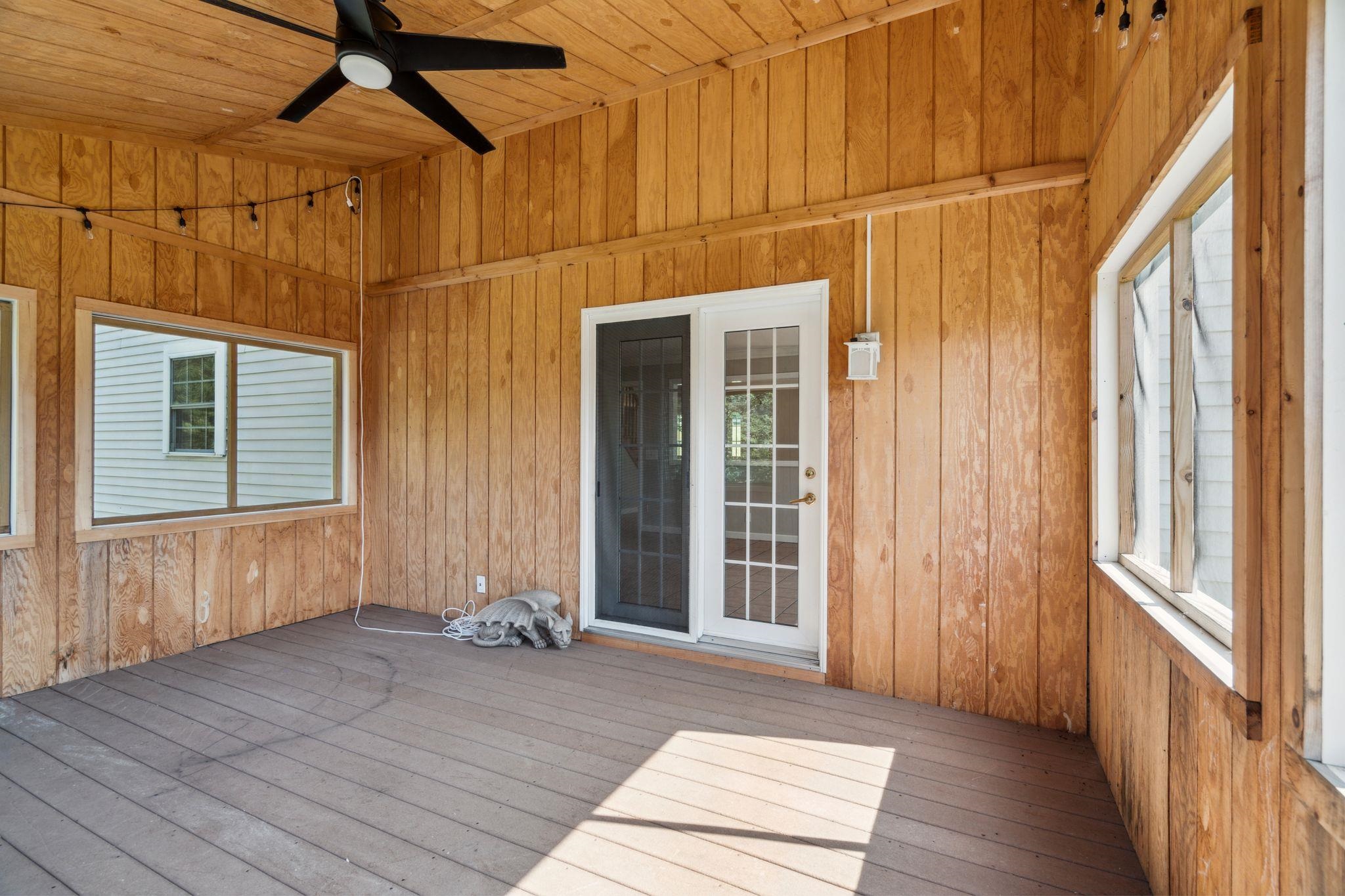 1 Riverside Lane Royalton, VT 05068 - Photo 31 of 40