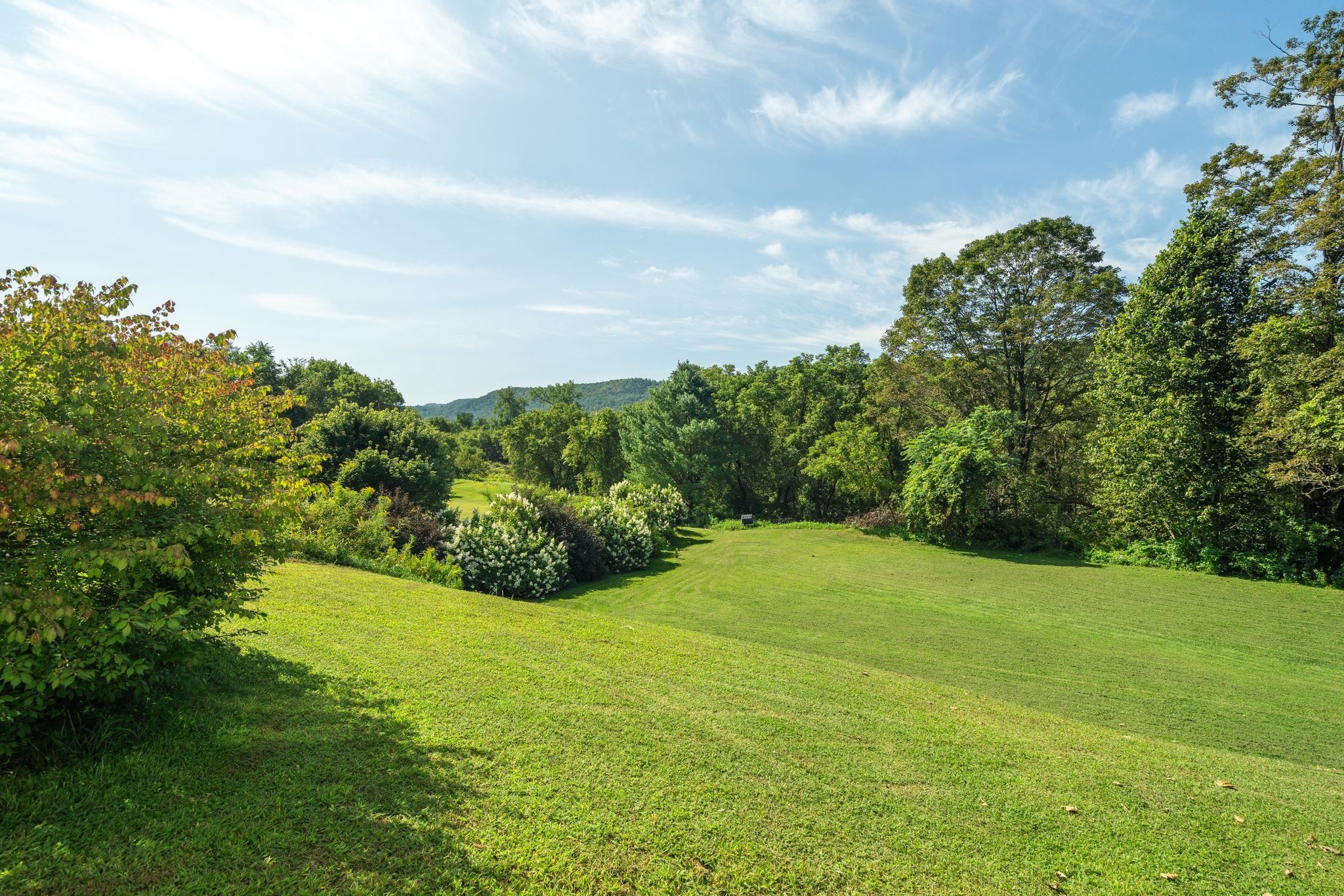 1 Riverside Lane Royalton, VT 05068 - Photo 32 of 40