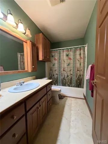 $285,000 | 41372 Eisenhower Trail, Perry, MO 63462