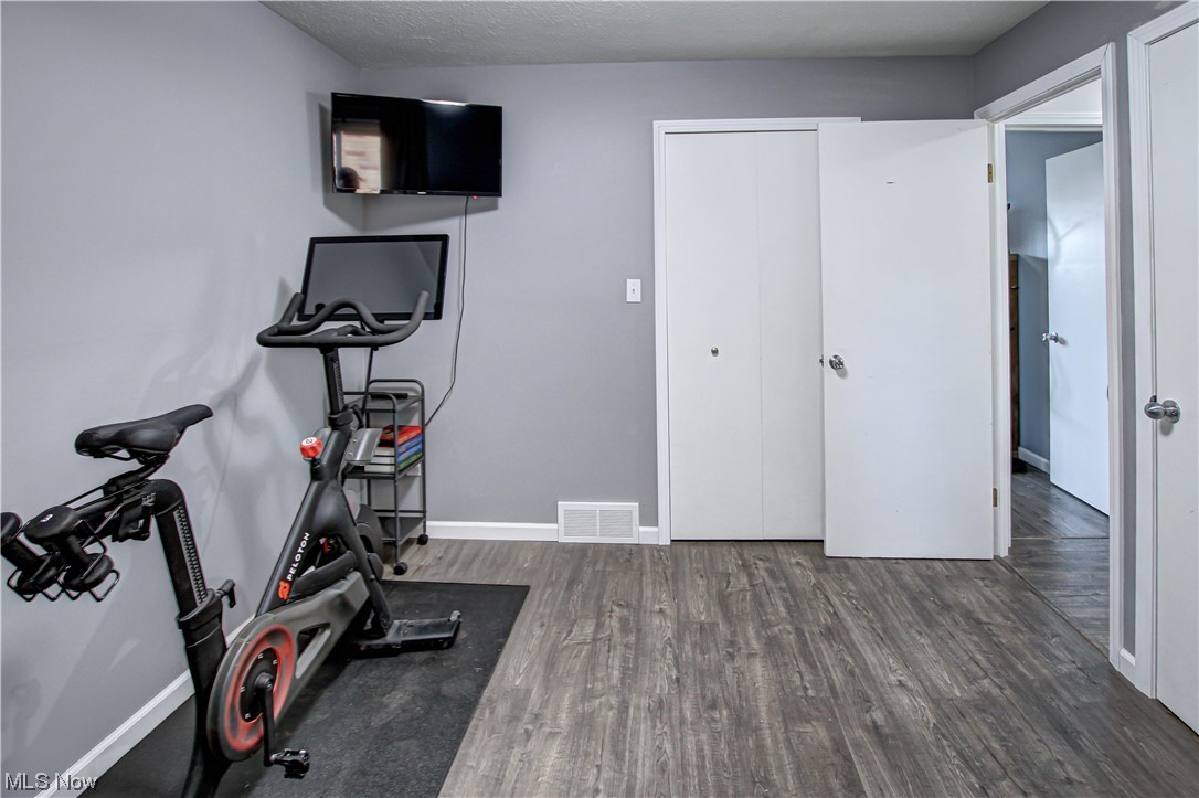 15015 Triskett Road Cleveland, OH 44111 - Photo 17 of 35 Gallery Image 17